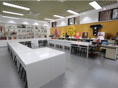 高中美术教室